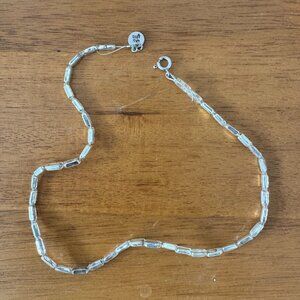 Small Hollow chain necklace